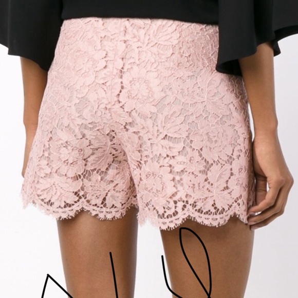 MEDIUM SIZE LACE SHORTS IN PINK - Picture 4 of 4